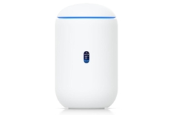 UbiQuiti UniFi Dream Router 7